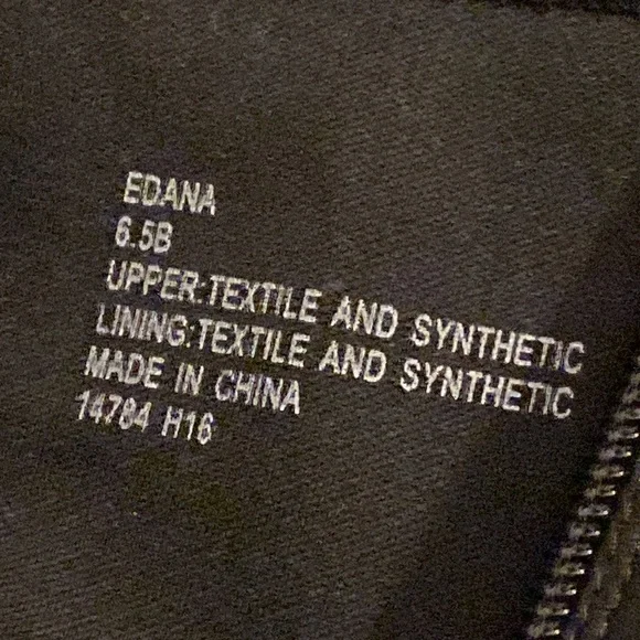 Brand new CHAPS EDANA BOOTS - size 6.5 - Picture 8 of 10